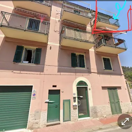 Апартаменты A Due Passi Dal Mare Сестри-Леванте